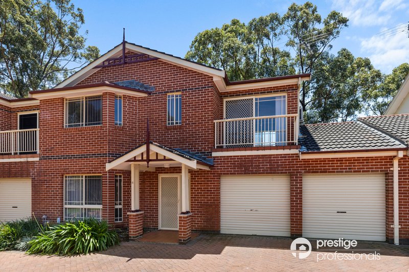 6/11 Yarran Court, Wattle Grove NSW 2173