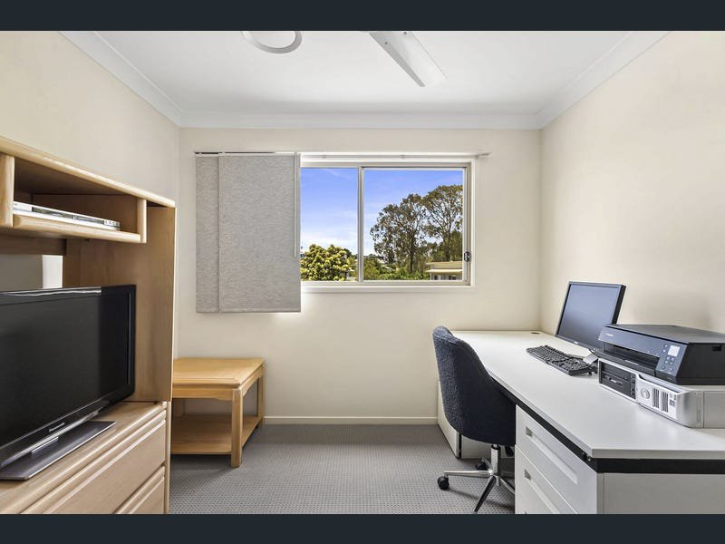 Photo - 61/10 Tripcony Place, Wakerley QLD 4154 - Image 9