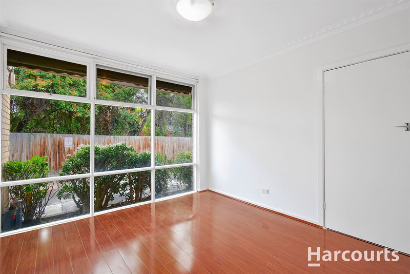 Photo - 6/111 Kenmare Street, Mont Albert North VIC 3129 - Image 7