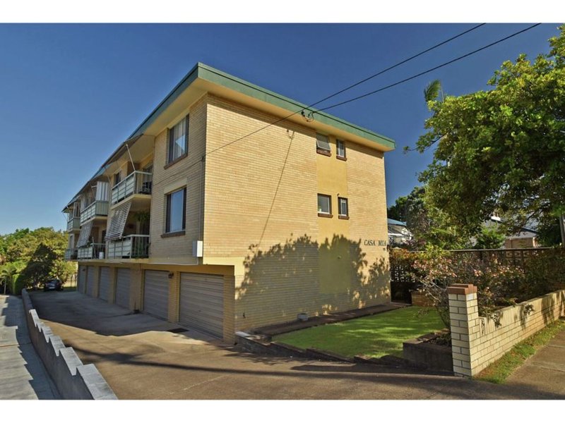 Photo - 6/111 Kirkland Avenue, Coorparoo QLD 4151 - Image 9