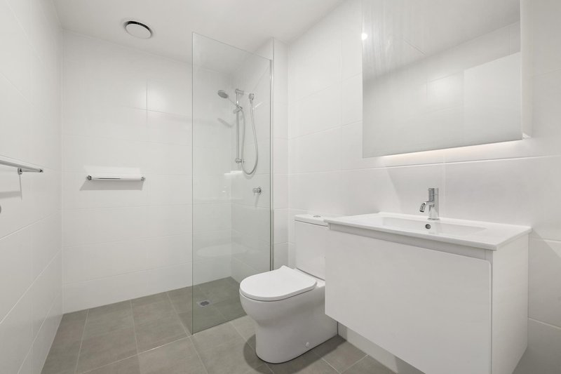 Photo - 611/19 Challis Street, Dickson ACT 2602 - Image 8