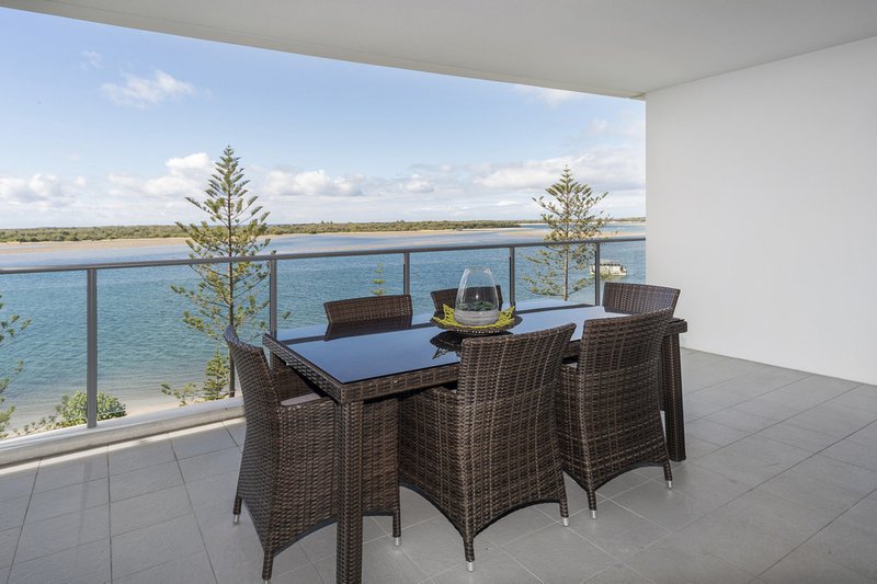 Photo - 611/430 Marine Parade, Biggera Waters QLD 4216 - Image 15