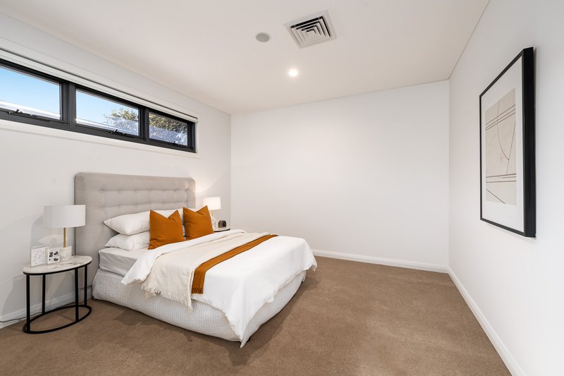 Photo - 6/117 Waratah Street, Kirrawee NSW 2232 - Image 12