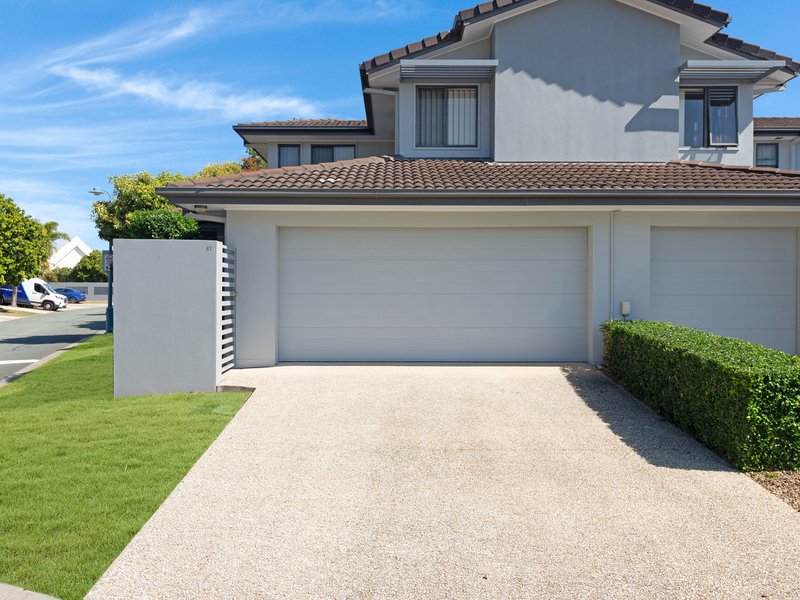 Photo - 61/2 Catalina Way, Upper Coomera QLD 4209 - Image 1