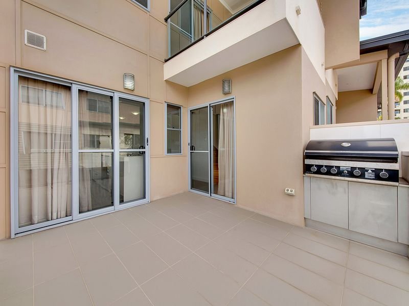 Photo - 6/12 Flinders Street, West Gladstone QLD 4680 - Image 11