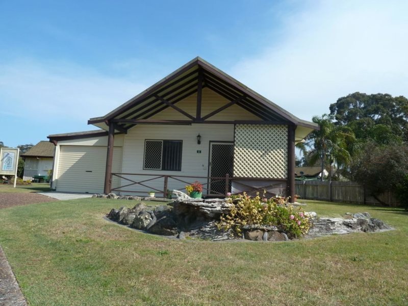 6/12 Goldens Road 'Polynesian Village' , Forster NSW 2428
