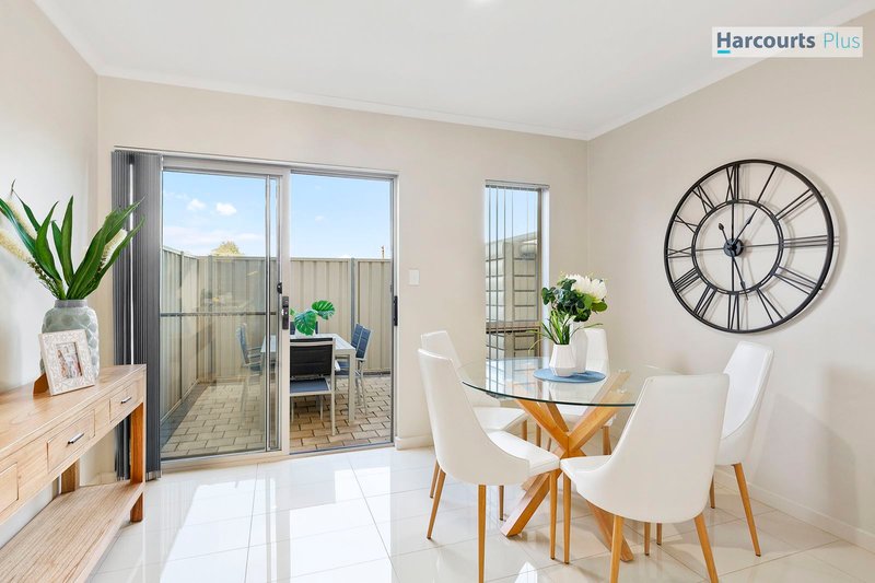 Photo - 6/12 Hillier Road, Morphett Vale SA 5162 - Image 5