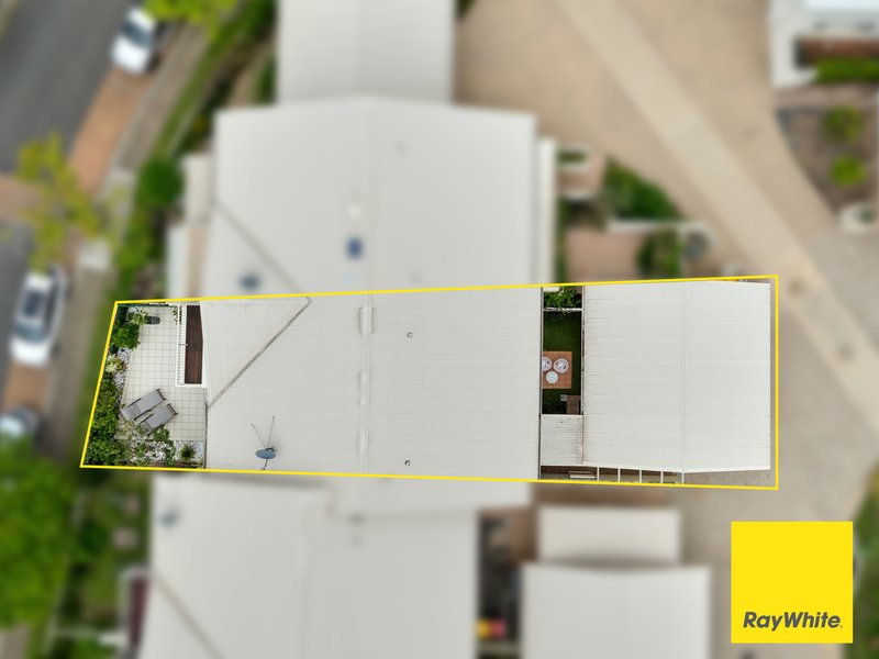 Photo - 6/12 Promenade Avenue, Robina QLD 4226 - Image 18