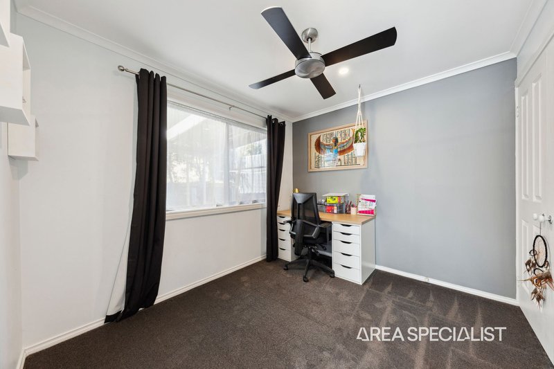 Photo - 6/12 Renlik Court, Pakenham VIC 3810 - Image 7