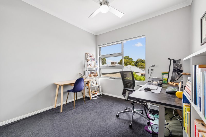 Photo - 6/12 Smiths Avenue, Redcliffe WA 6104 - Image 17