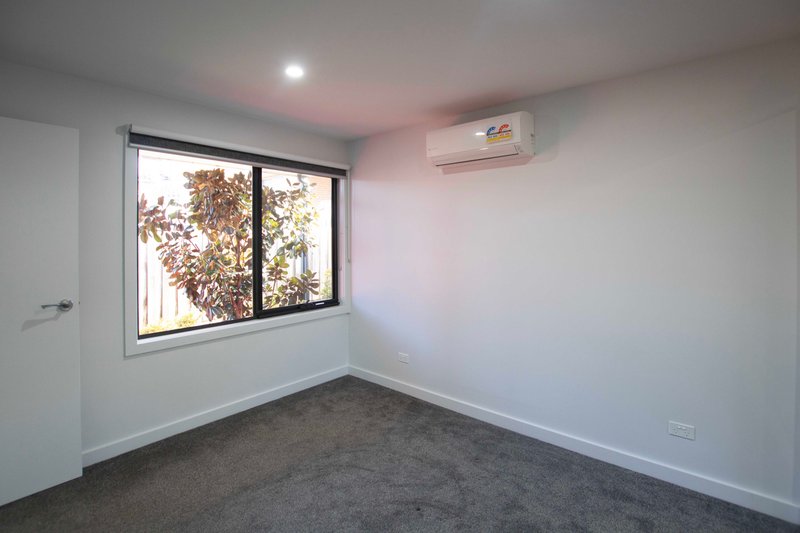 Photo - 6/120-122 Blyth Street, Brunswick VIC 3056 - Image 3