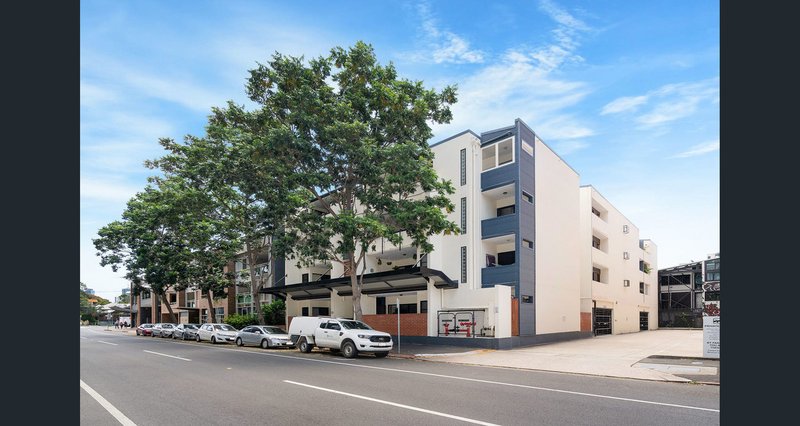 Photo - 6/120 Commercial Road, Teneriffe QLD 4005 - Image 1
