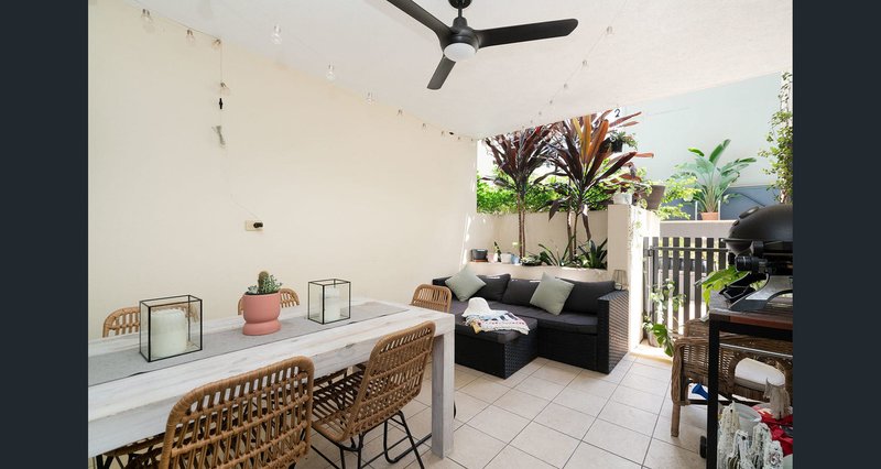 Photo - 6/120 Commercial Road, Teneriffe QLD 4005 - Image 4