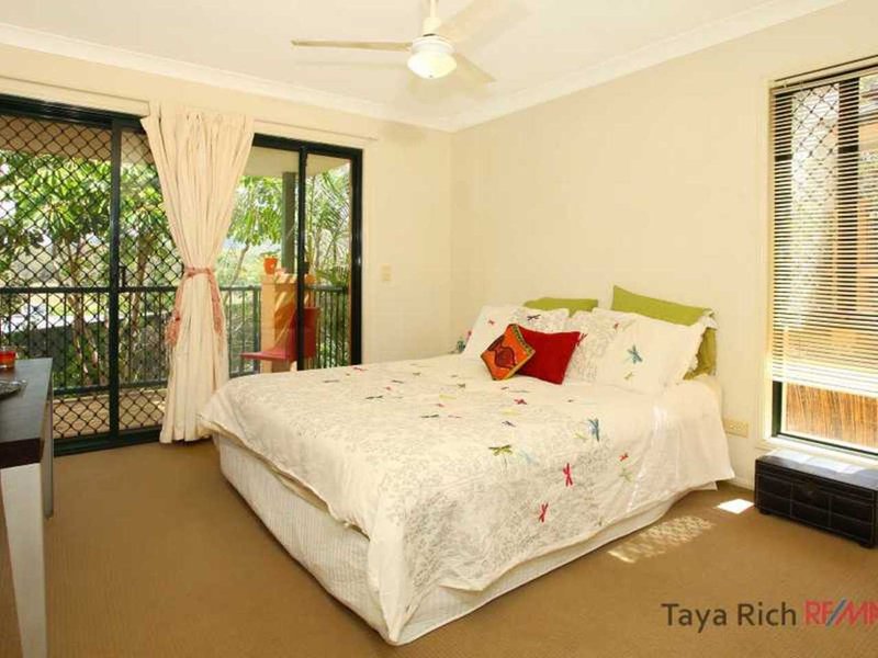 Photo - 6/120 Highfield Dr , Merrimac QLD 4226 - Image 9