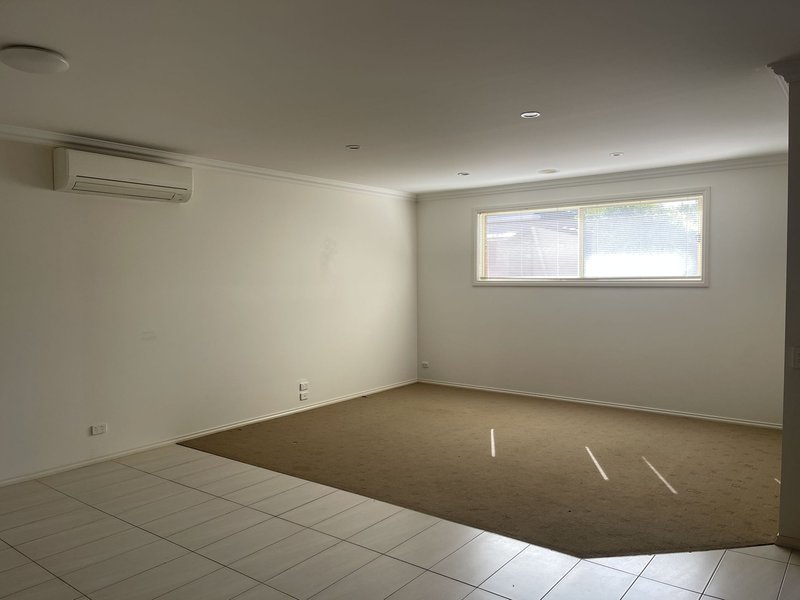 Photo - 6/121 Marley Street, Sale VIC 3850 - Image 2