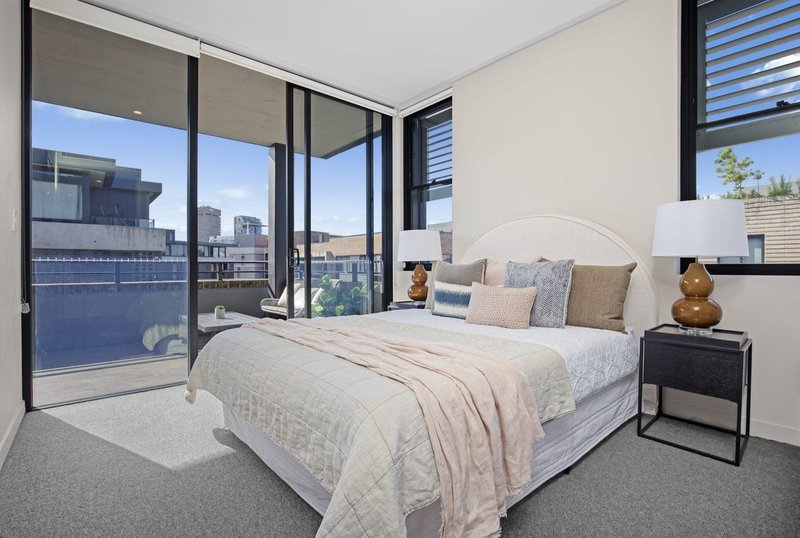 Photo - 612/1 Stirling Street, Glebe NSW 2037 - Image 2