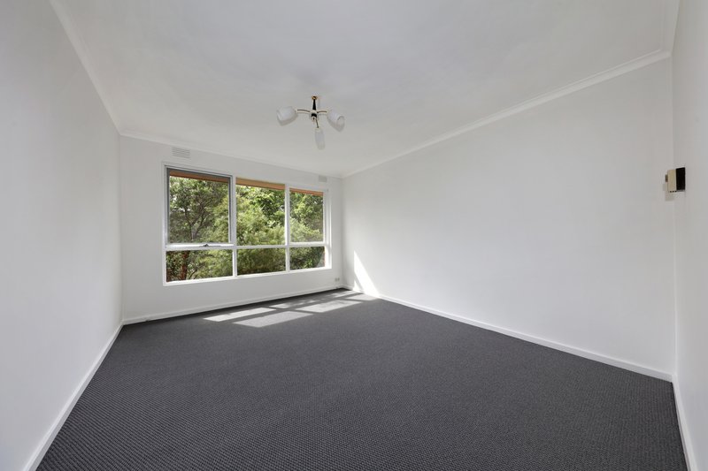 Photo - 6/121 Tucker Road, Bentleigh VIC 3204 - Image 2