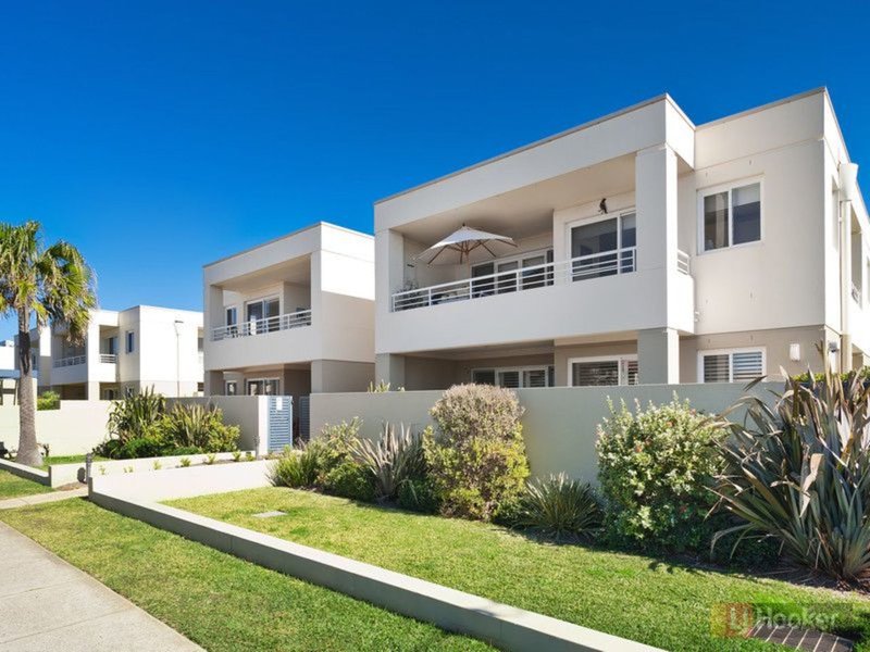 Photo - 6/122-128 Ocean Street, Narrabeen NSW 2101 - Image 6