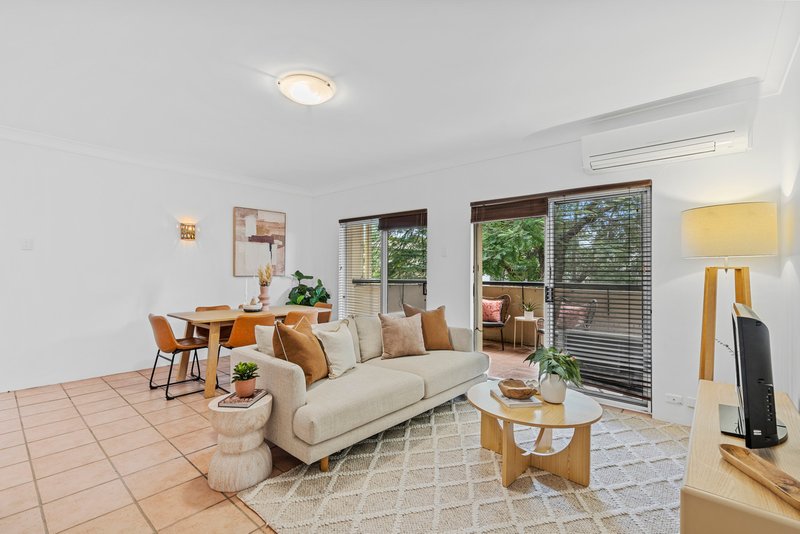 Photo - 6/122 Waterton Street, Annerley QLD 4103 - Image 2