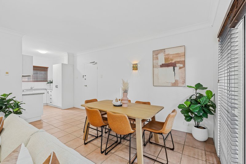Photo - 6/122 Waterton Street, Annerley QLD 4103 - Image 4