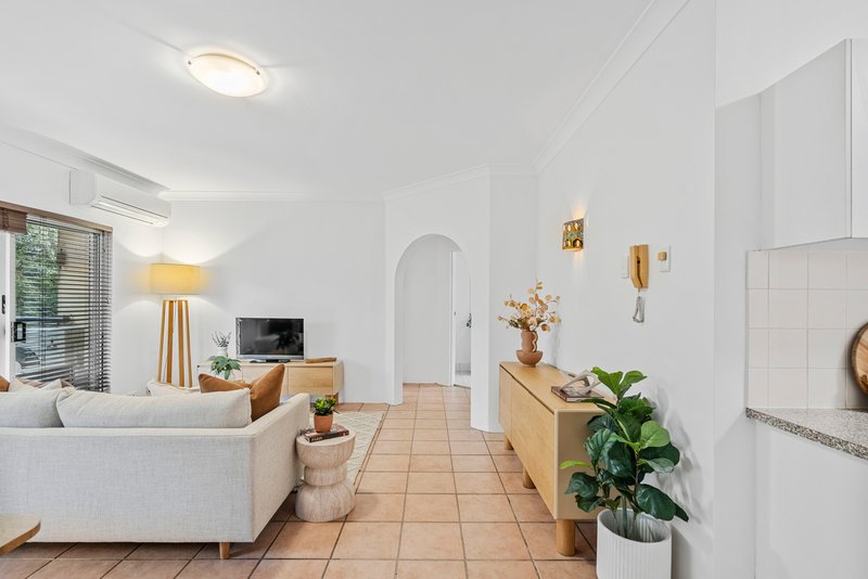 Photo - 6/122 Waterton Street, Annerley QLD 4103 - Image 11