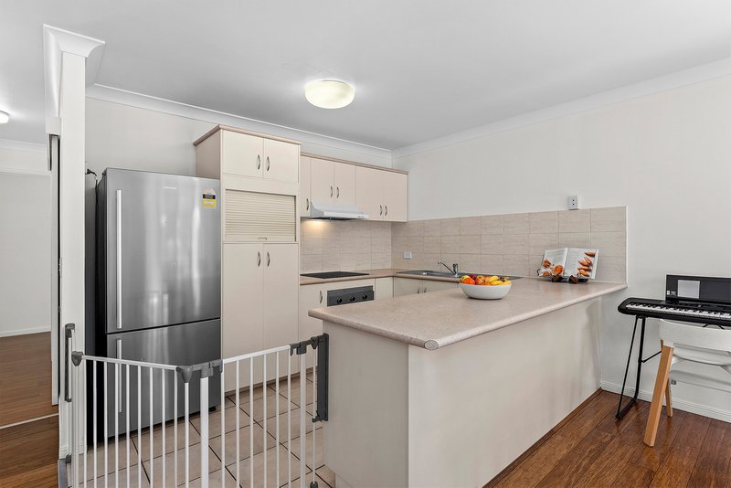 Photo - 6/123 Baines Street, Kangaroo Point QLD 4169 - Image 8