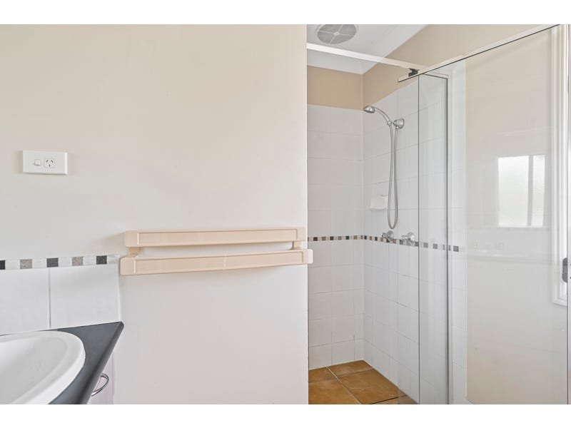 Photo - 61/26 Buckingham Place, Eight Mile Plains QLD 4113 - Image 5
