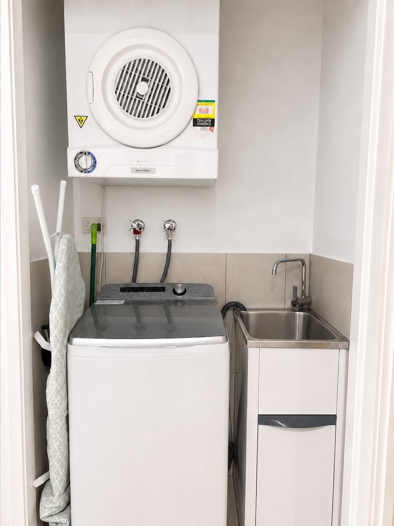 Photo - 612/66 Manning Street, South Brisbane QLD 4101 - Image 9