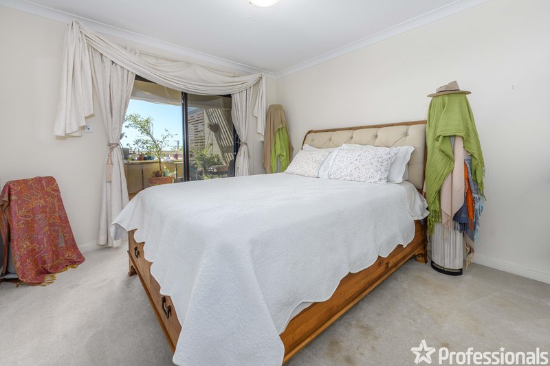 Photo - 6/127 Rockingham Beach Road, Rockingham WA 6168 - Image 18