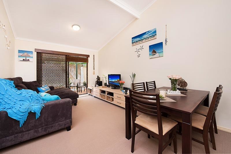 Photo - 6/12A Gloucester Road, Buderim QLD 4556 - Image 3