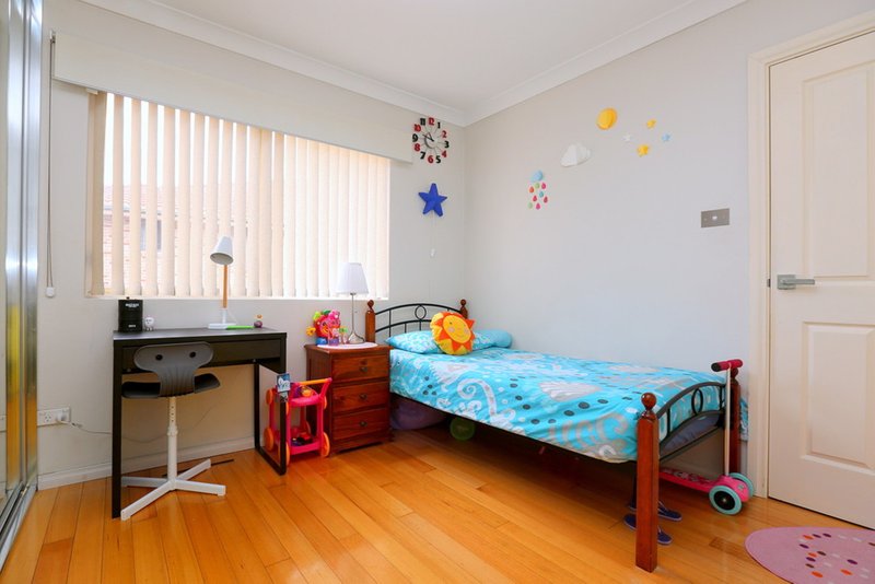 Photo - 6/13-15 Cairds Avenue, Bankstown NSW 2200 - Image 6