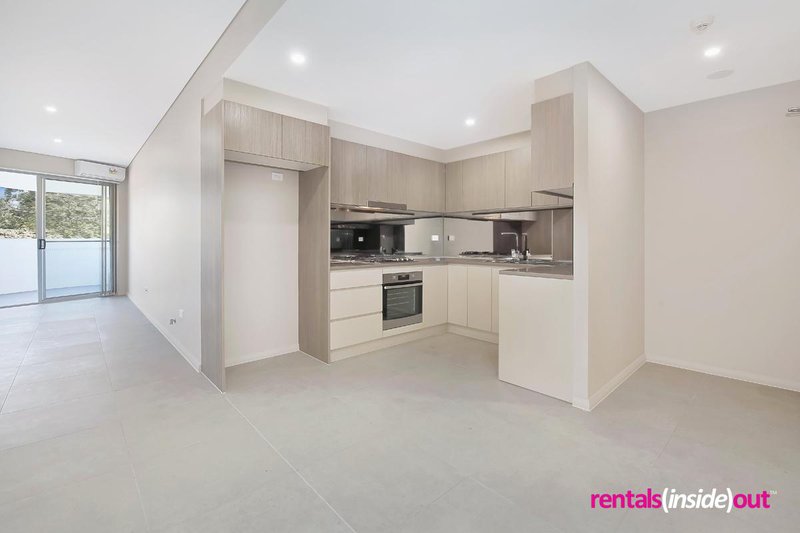 Photo - 6/13-15 Civic Avenue, Pendle Hill NSW 2145 - Image 2