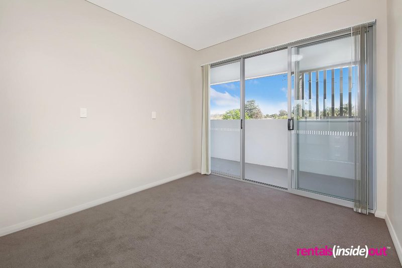 Photo - 6/13-15 Civic Avenue, Pendle Hill NSW 2145 - Image 5