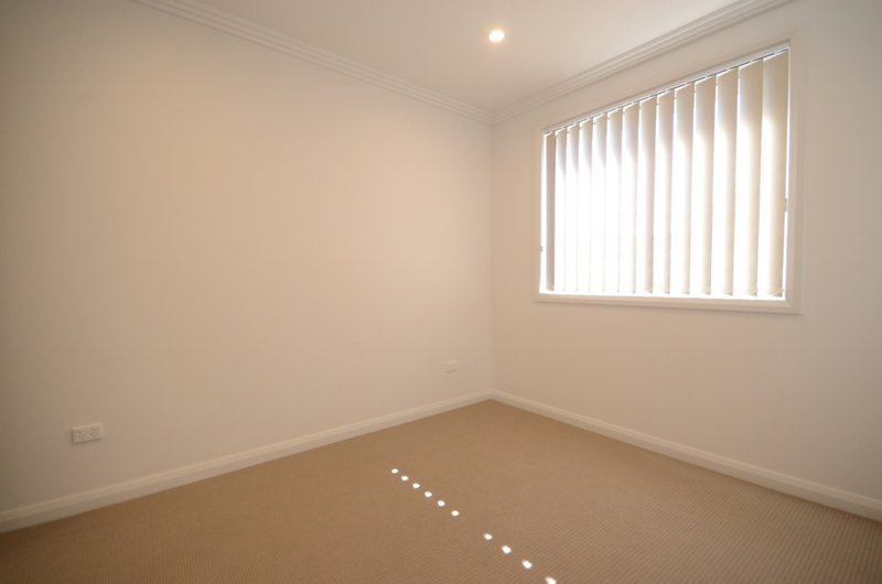 Photo - 6/13-15 Fullagar Road, Wentworthville NSW 2145 - Image 6