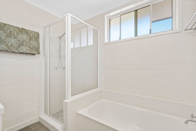 Photo - 6/13-17 Brown Street, Labrador QLD 4215 - Image 11