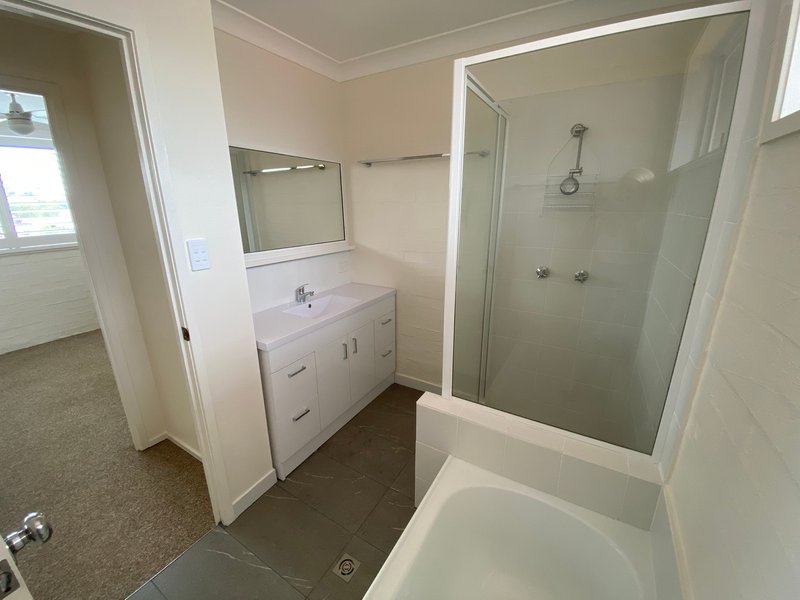 Photo - 6/13-17 Brown Street, Labrador QLD 4215 - Image 12