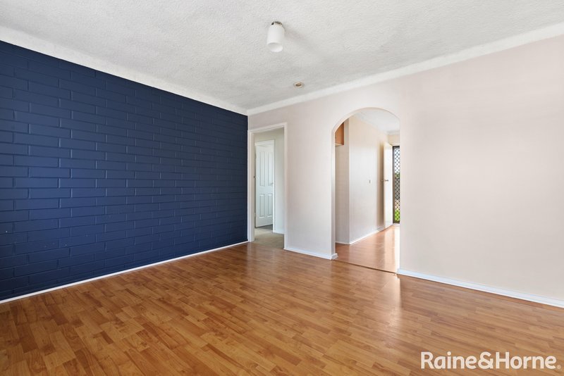 Photo - 61/3 Noblet Street, Findon SA 5023 - Image 5