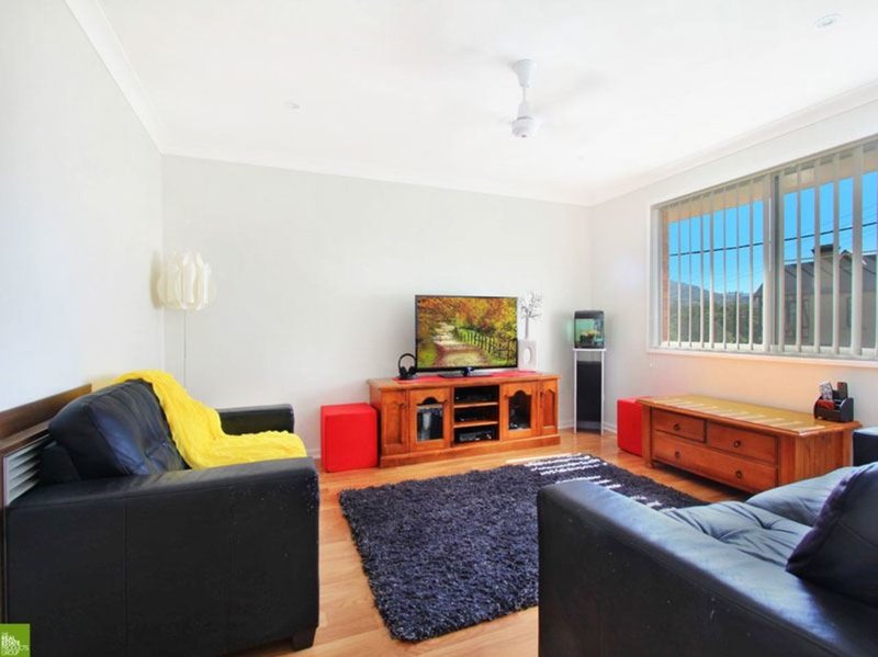 Photo - 6/13 Prince Edward Drive, Brownsville NSW 2530 - Image 2