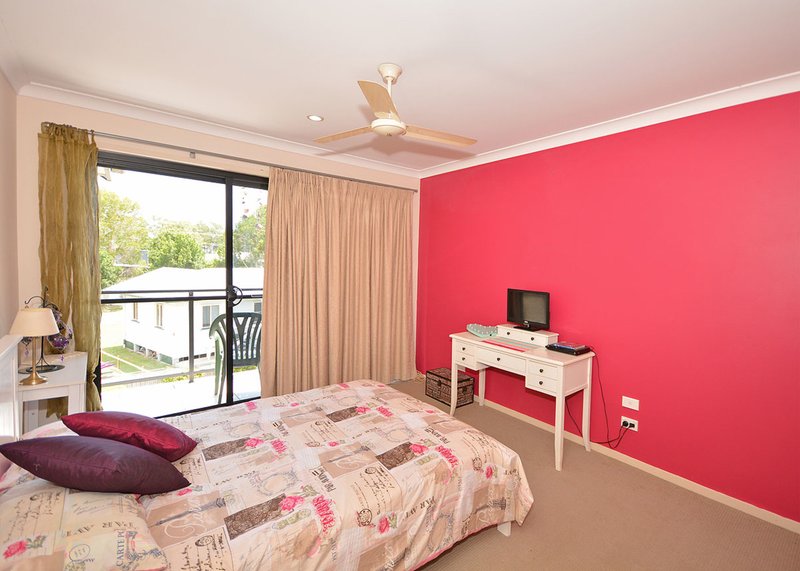 Photo - 6/13 Tavistock Street, Torquay QLD 4655 - Image 8