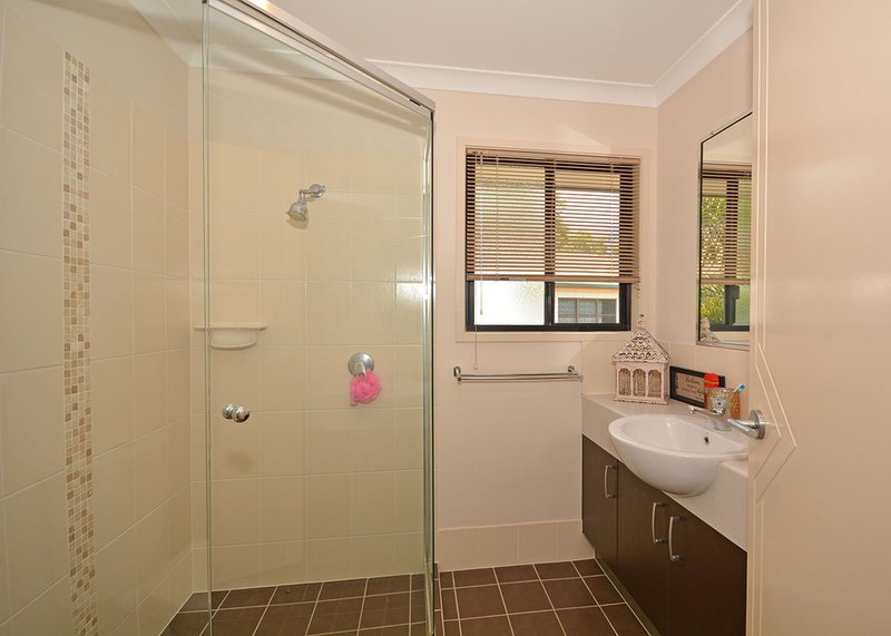 Photo - 6/13 Tavistock Street, Torquay QLD 4655 - Image 9