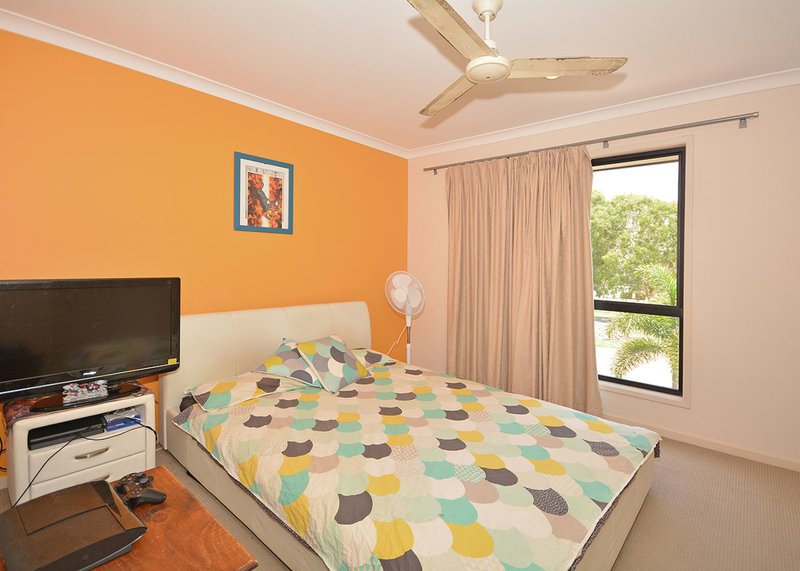 Photo - 6/13 Tavistock Street, Torquay QLD 4655 - Image 12