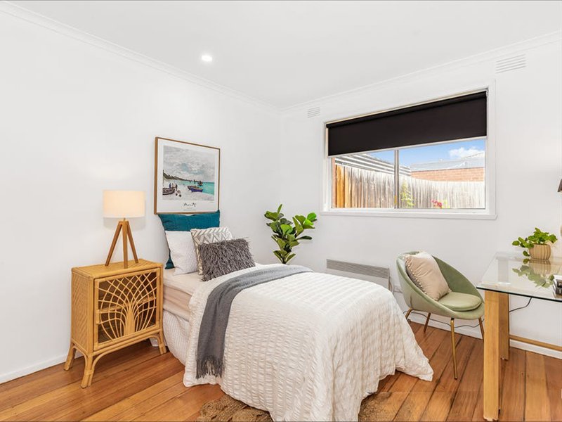Photo - 6/13 Wallarano Drive, Noble Park VIC 3174 - Image 9