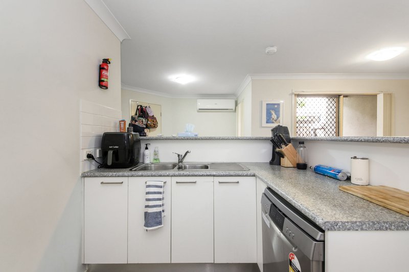 Photo - 61/30-42 Fleet Drive, Kippa-Ring QLD 4021 - Image 8