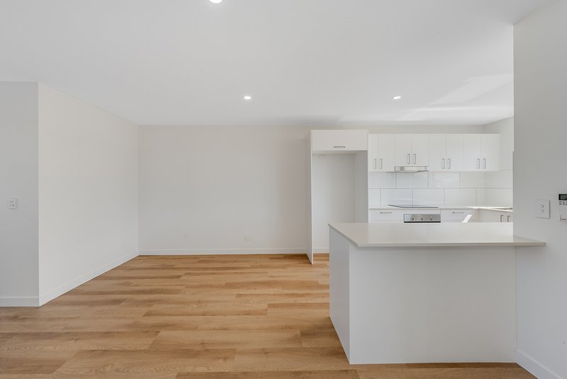 Photo - 6/132 Duffield Road, Kallangur QLD 4503 - Image 3