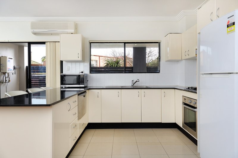 Photo - 6/133-137 Harrow Road, Kogarah NSW 2217 - Image 4