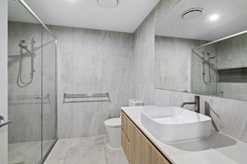 Photo - 6/136 Broadwater Terrace, Redland Bay QLD 4165 - Image 7