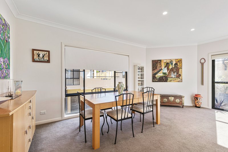 Photo - 6/138-140 Stella Street, Toowoon Bay NSW 2261 - Image 3