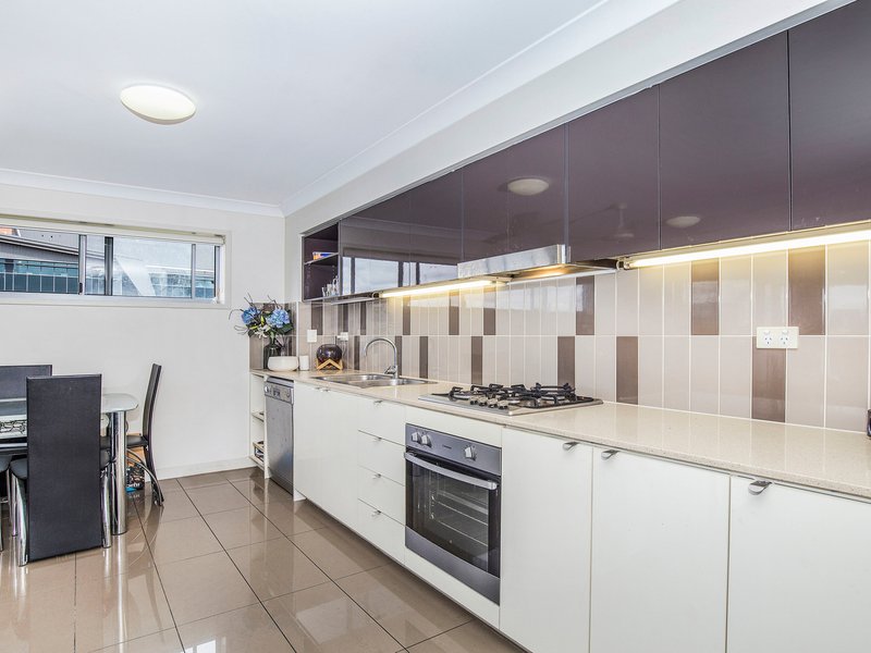 Photo - 613/8 Hurworth Street, Bowen Hills QLD 4006 - Image 4