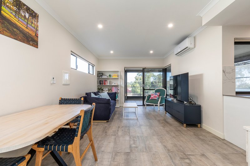 Photo - 6/14 Brady Street, Mount Hawthorn WA 6016 - Image 3