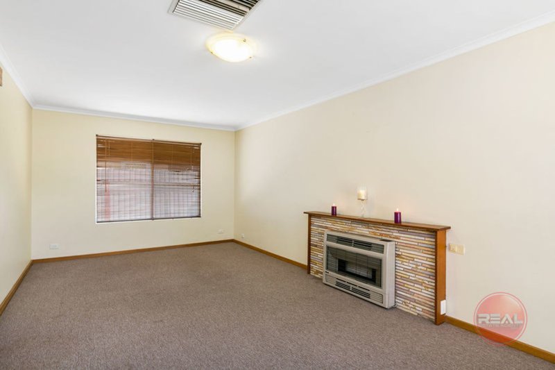 Photo - 6/14 Croker Road (Enter Off Morphett Rd) Road, Morphettville SA 5043 - Image 3